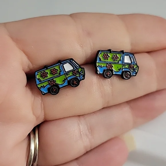 Scooby-Doo Mystery Machine Stud Earrings, unisex - Picture 3 of 6